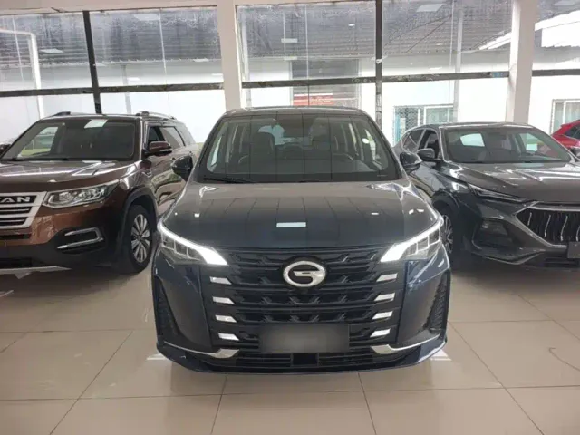 GAC Trumpchi M6 — Фото автомобиля 2