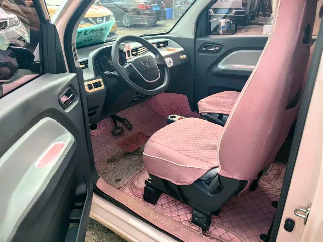 Wuling Hongguang Mini EV — Фото автомобиля 4