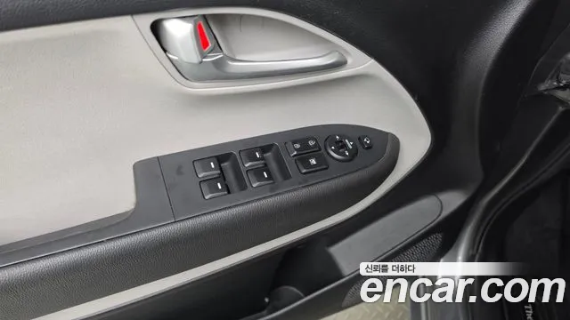 Kia RAY Новый Kia Ray Фургон — Фото автомобиля 5