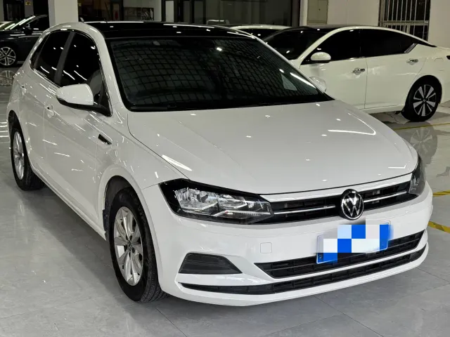 Volkswagen Polo — Фото автомобиля 3
