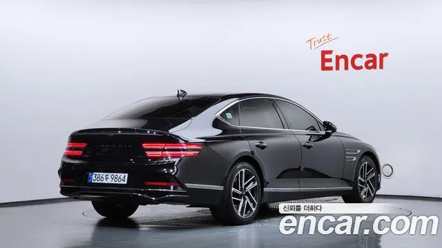 Genesis G80 RG3 — Фото автомобиля 2