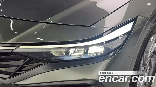 Hyundai Avante CN7 — Фото автомобиля 21