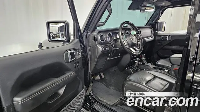 Jeep Wrangler Wrangler (JL) — Фото автомобиля 10