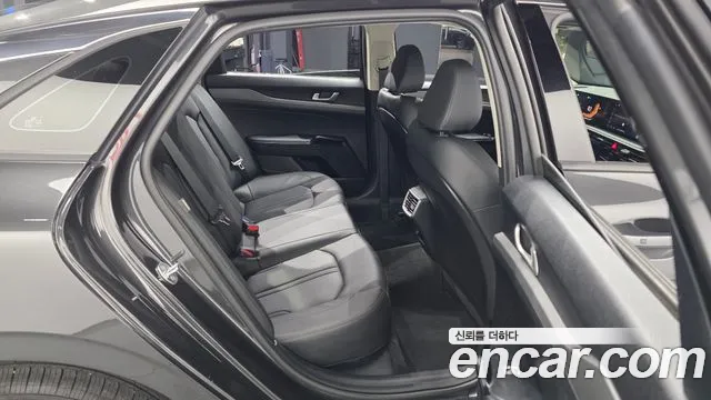 Kia K5 Generation 3 — Фото автомобиля 12