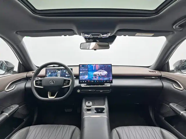 Changan Eado — Фото автомобиля 22