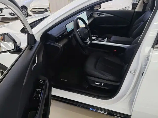 Wuling Starlight — Фото автомобиля 15