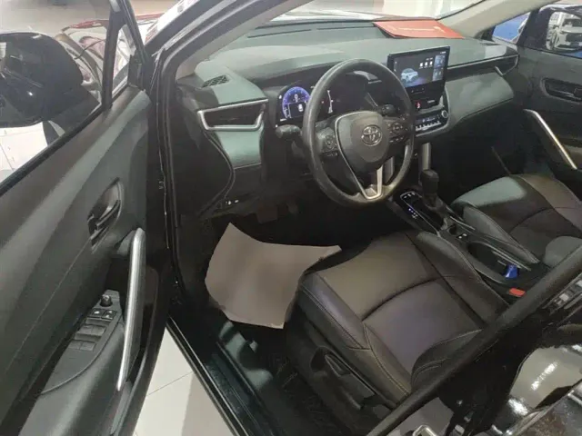 Toyota Frontlander — Фото автомобиля 15