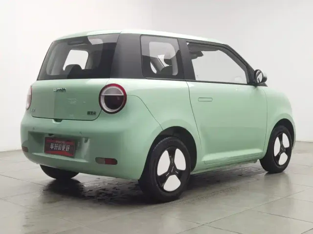 Changan Lumin — Фото автомобиля 2