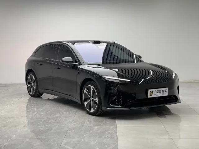 Nio ET5 Touring — Фото автомобиля 3