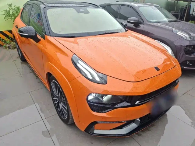 Lynk & Co 02 Hatchback — Фото автомобиля 21