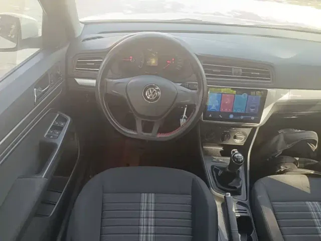 Volkswagen Lavida — Фото автомобиля 10