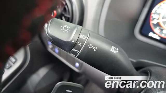 Hyundai Kona New — Фото автомобиля 27