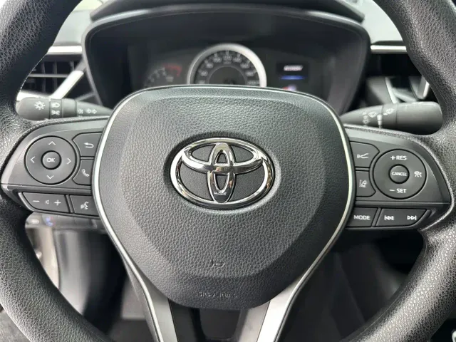 Toyota Corolla — Фото автомобиля 12