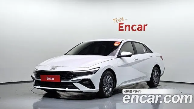 Фотография автомобиля — Hyundai Avante CN7