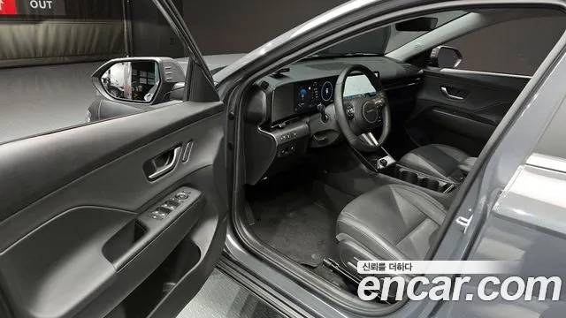 Hyundai Kona Kona (SX2) Бензин 1.6 Turbo 4WD — Фото автомобиля 10
