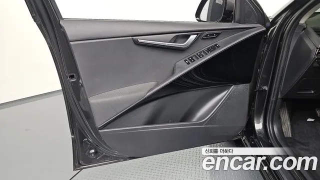 Kia Niro The All New Niro — Фото автомобиля 23