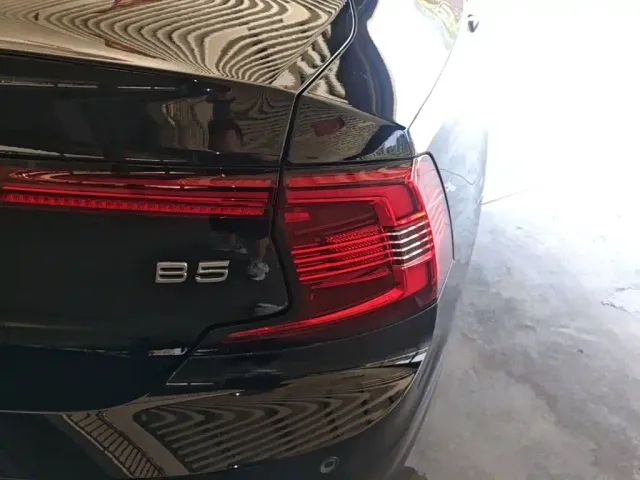 Volvo S90 — Фото автомобиля 7