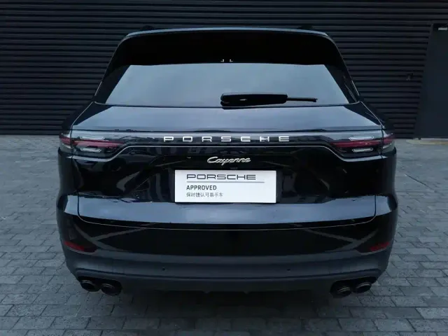 Porsche Cayenne — Фото автомобиля 19