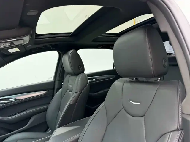 Cadillac CT5 — Фото автомобиля 26