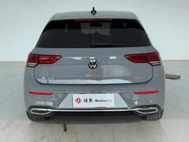 Volkswagen Golf — Фото автомобиля 6