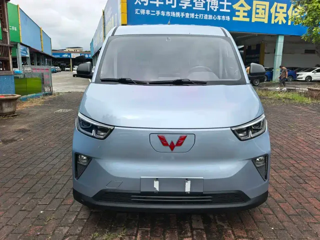 Wuling Yangguang — Фото автомобиля 2