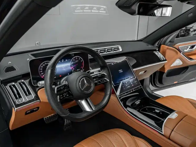 Mercedes-Benz S-Class — Фото автомобиля 17