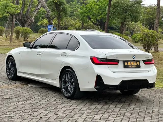 BMW 3 Series — Фото автомобиля 13