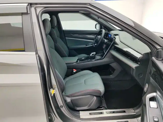 Geely Boyue — Фото автомобиля 8