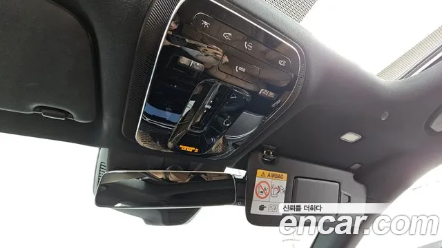 Mercedes-Benz E-Class — Фото автомобиля 17