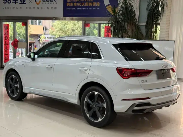 Audi Q3 — Фото автомобиля 6