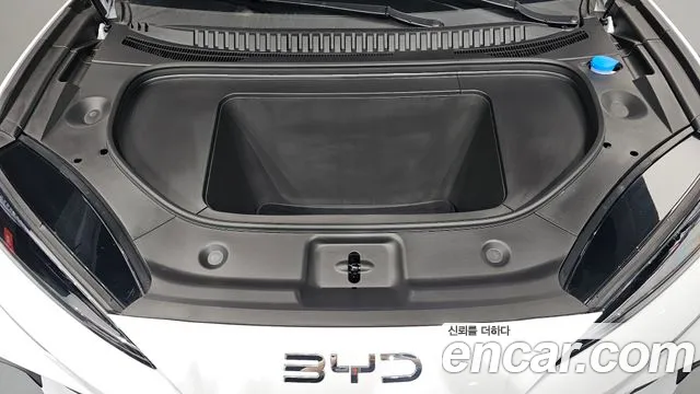 BYD Sealion 7 — Фото автомобиля 5
