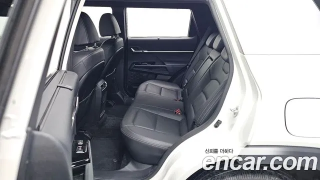 KG_Mobility_Ssangyong Torres Torres Бензин 1.5 2WD — Фото автомобиля 11