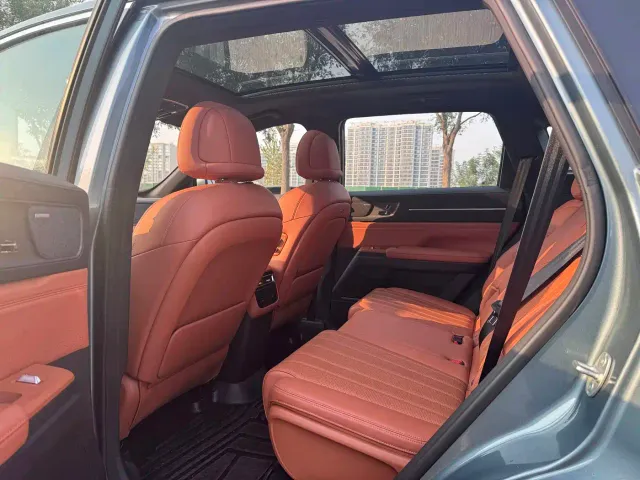 Jetour X70L — Фото автомобиля 9