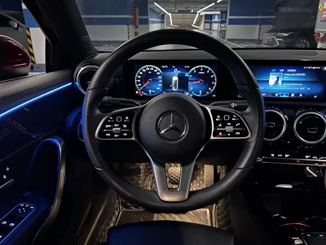 Mercedes-Benz A-Class — Фото автомобиля 10