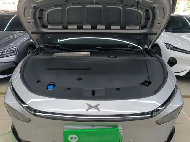 Xpeng P7+ — Фото автомобиля 19