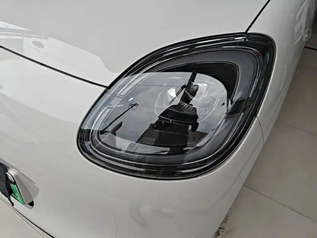 Wuling Hongguang Mini EV — Фото автомобиля 23