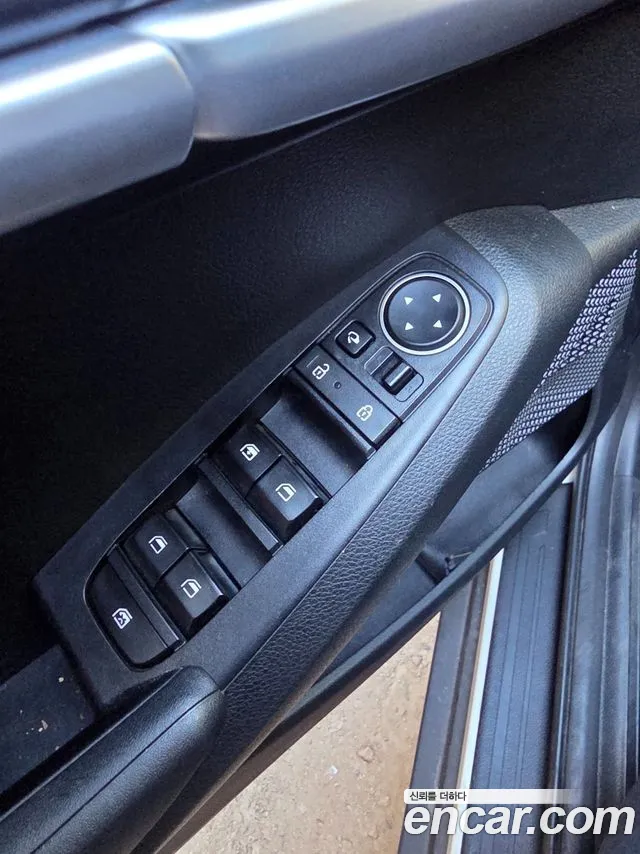 Kia Seltos — Фото автомобиля 3