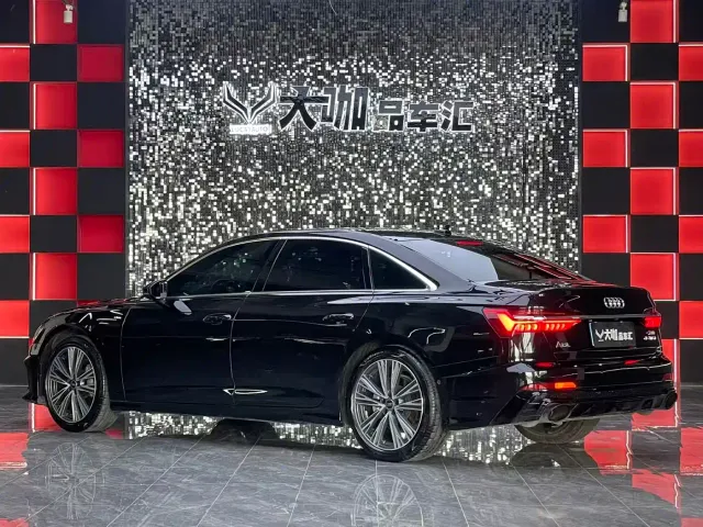 Audi A6L — Фото автомобиля 3