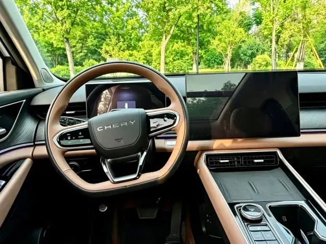 Chery Tiggo 8L — Фото автомобиля 10