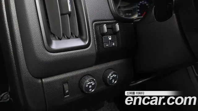 Chevrolet Colorado — Фото автомобиля 18