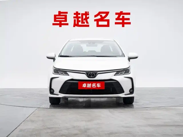 Toyota Corolla — Фото автомобиля 5