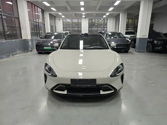 Xiaomi SU7 — Фото автомобиля 8