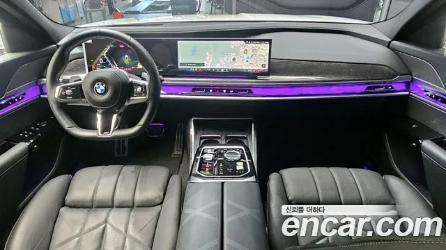 BMW 7 Series G70 — Фото автомобиля 7