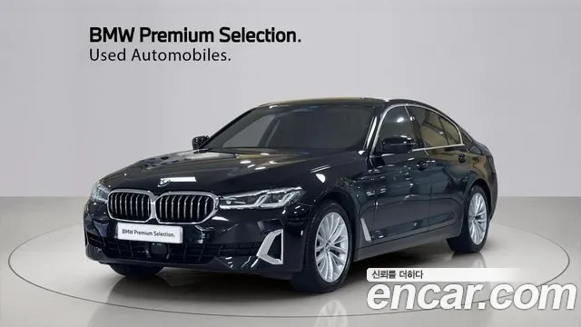 Фотография автомобиля — BMW 5 Series G30