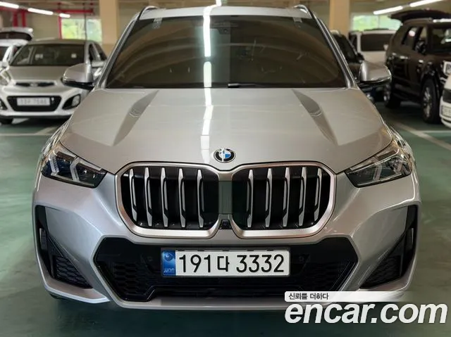 BMW X1 U11 — Фото автомобиля 3
