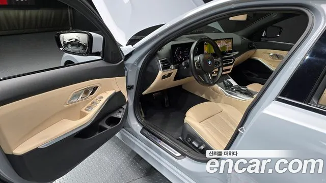 BMW 3-Series 3 серия (G20) 320i M Sport — Фото автомобиля 10