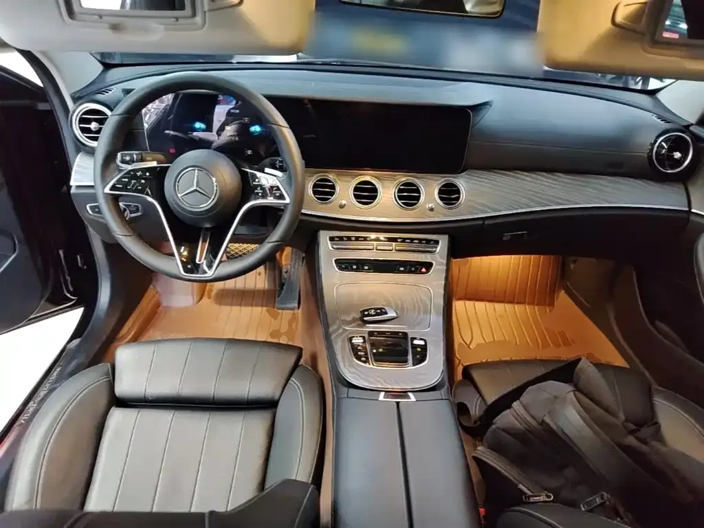 Mercedes-Benz Mercedes-Benz E-Class 2022 Second Facelift E 300 L Fashion — Фото автомобиля 9