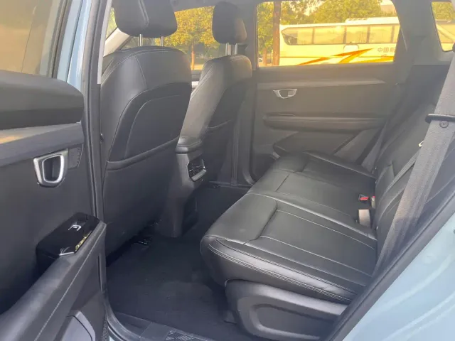 Wuling Asta — Фото автомобиля 17