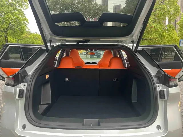 Dongfeng Fengshen L7 — Фото автомобиля 8