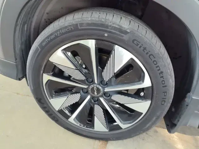 BYD Song PLUS — Фото автомобиля 24